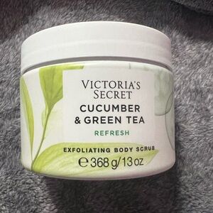 Victoria’s Secret Cucumber & Green Tea Exfoliating Body Scrub